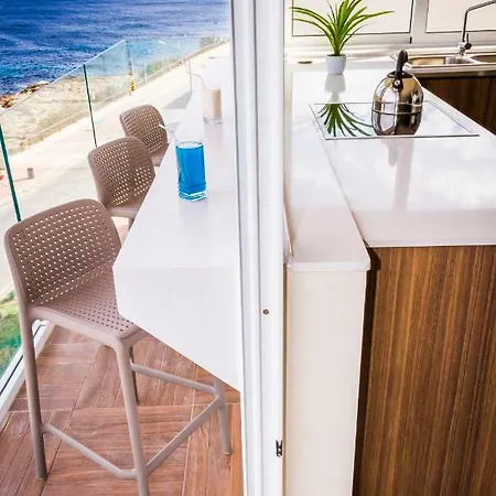 Infinity Horizon Duplex By Aura Apartment *