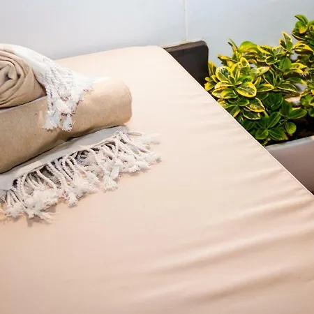 Infinity Horizon Duplex By Aura