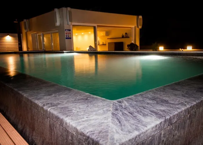 Infinity Horizon Duplex By Aura *