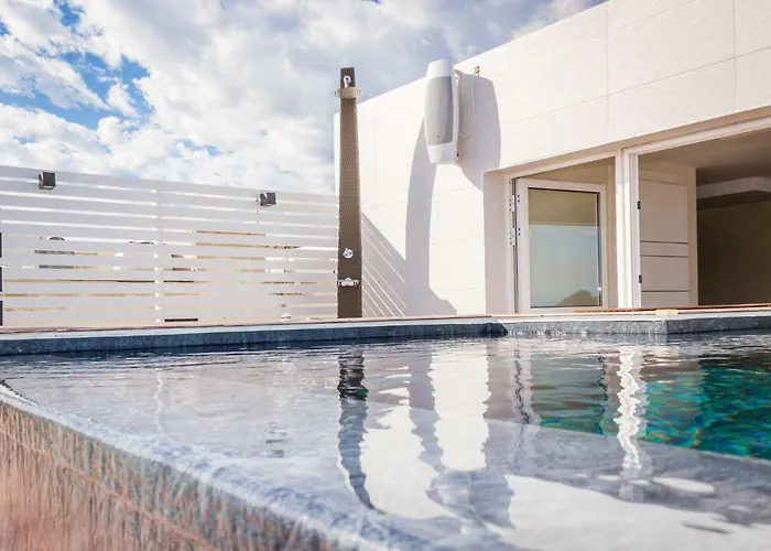 Infinity Horizon Duplex By Aura *